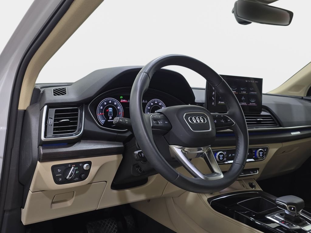 Used 2023 White Audi 45 S line Prestige image 19