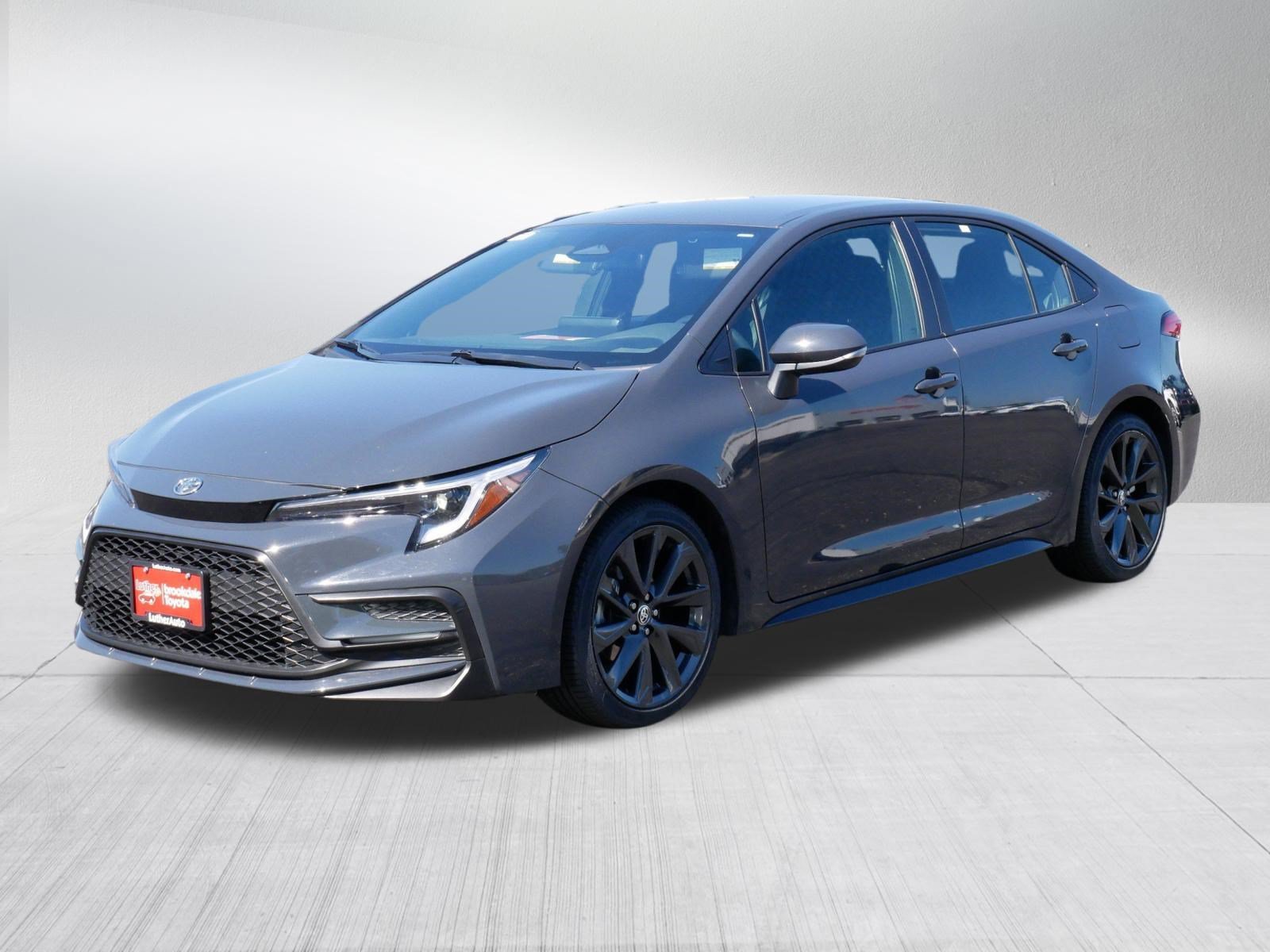 Certified Used 2025 UNDERGROUND Toyota SE image 3