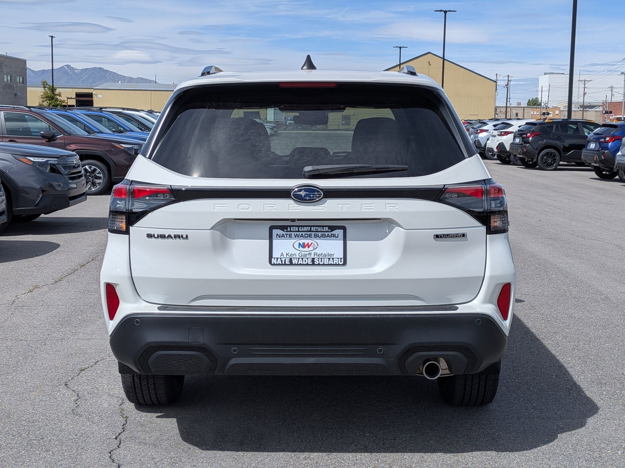 New 2026 CRYSTAL WHITE PEARL Subaru Touring image 4