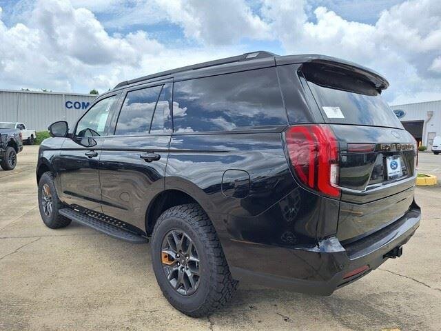 New 2026 Agate Black Metallic Ford Tremor® image 3