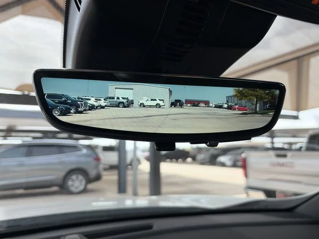New 2026 White GMC Elevation image 17