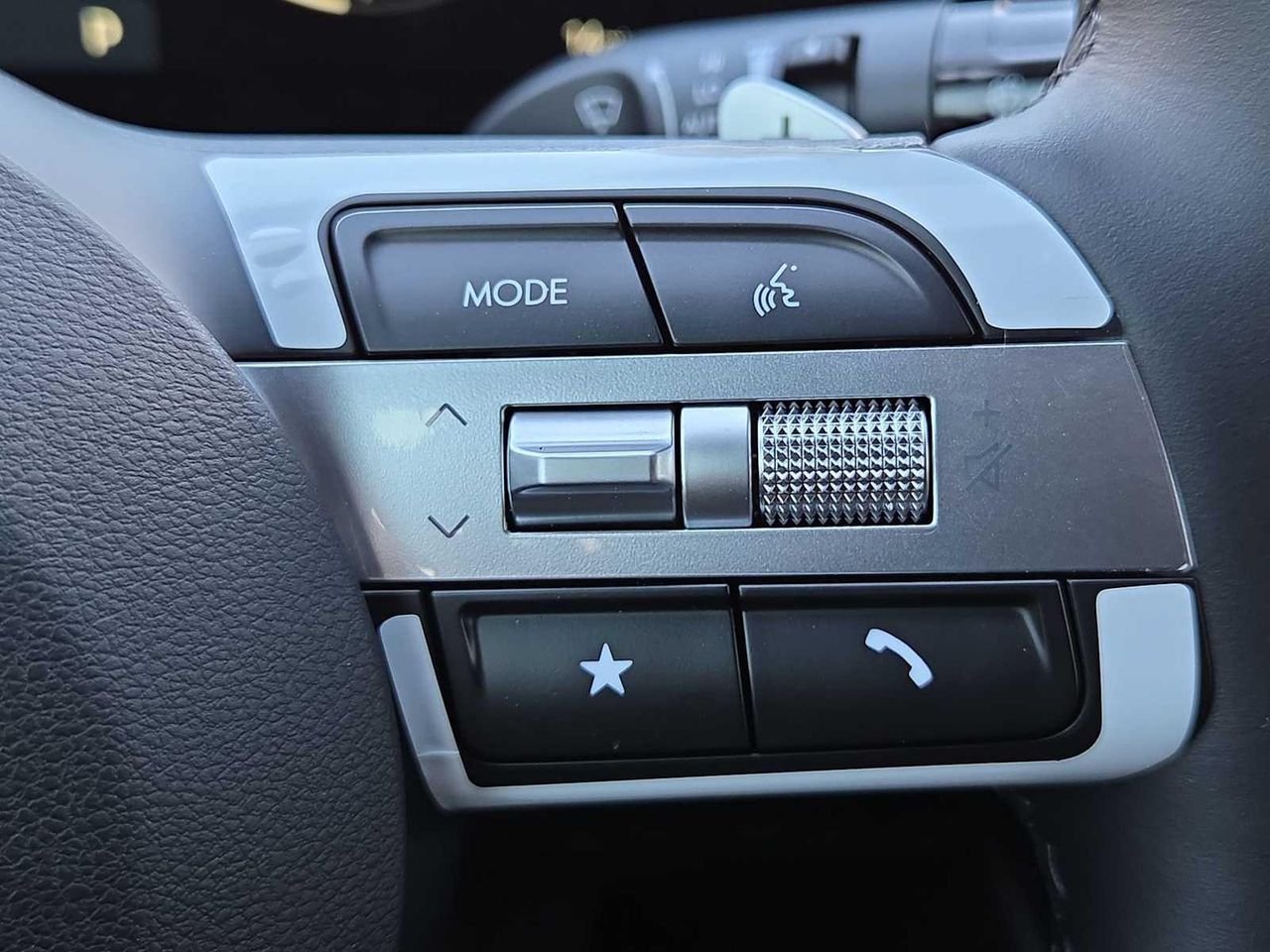 2025 Hyundai Santa Cruz Limited - Photo 25