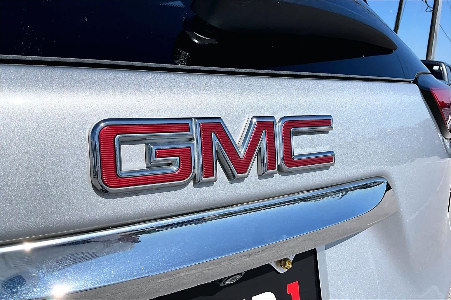 Used 2020 Quicksilver Metallic GMC SLT image 31