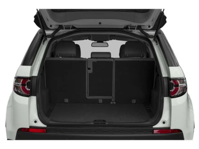 Used 2019  Land Rover  image 12