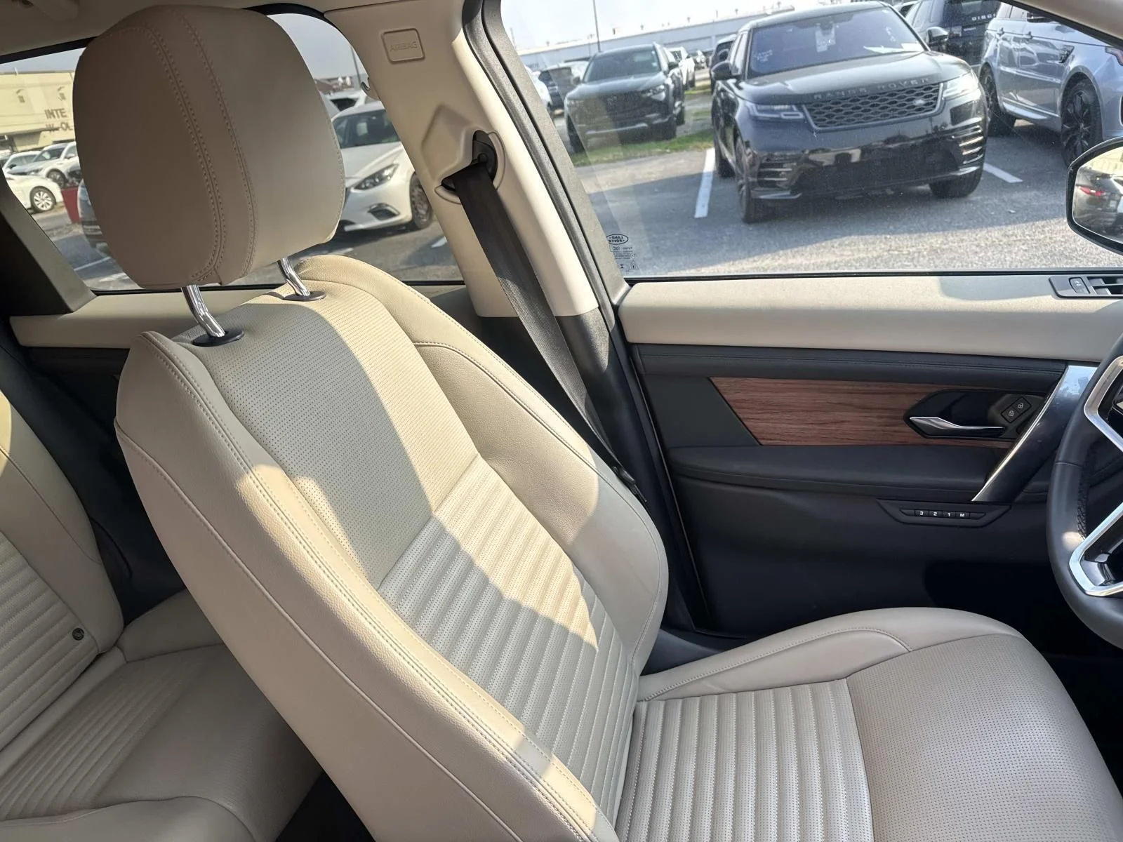 2025 Land Rover Discovery Sport S - Photo 11