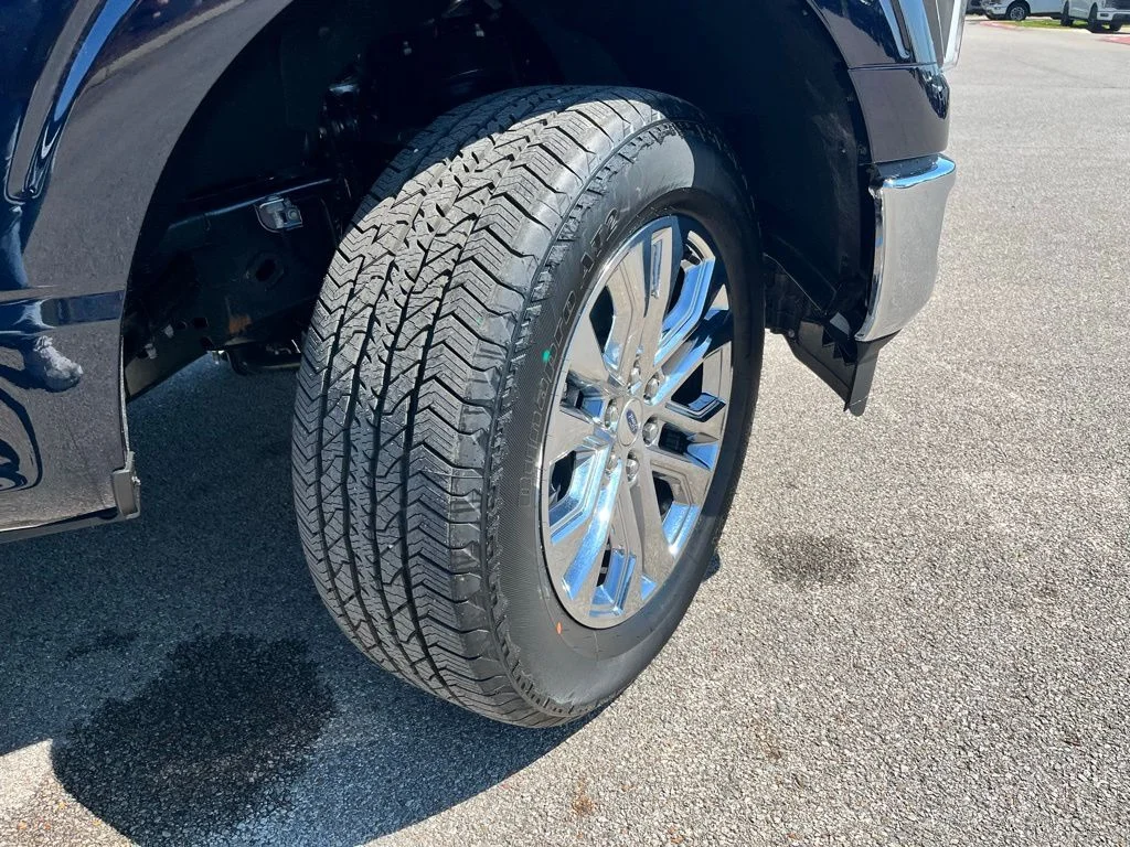 New 2026 Blue Ford Lariat image 6
