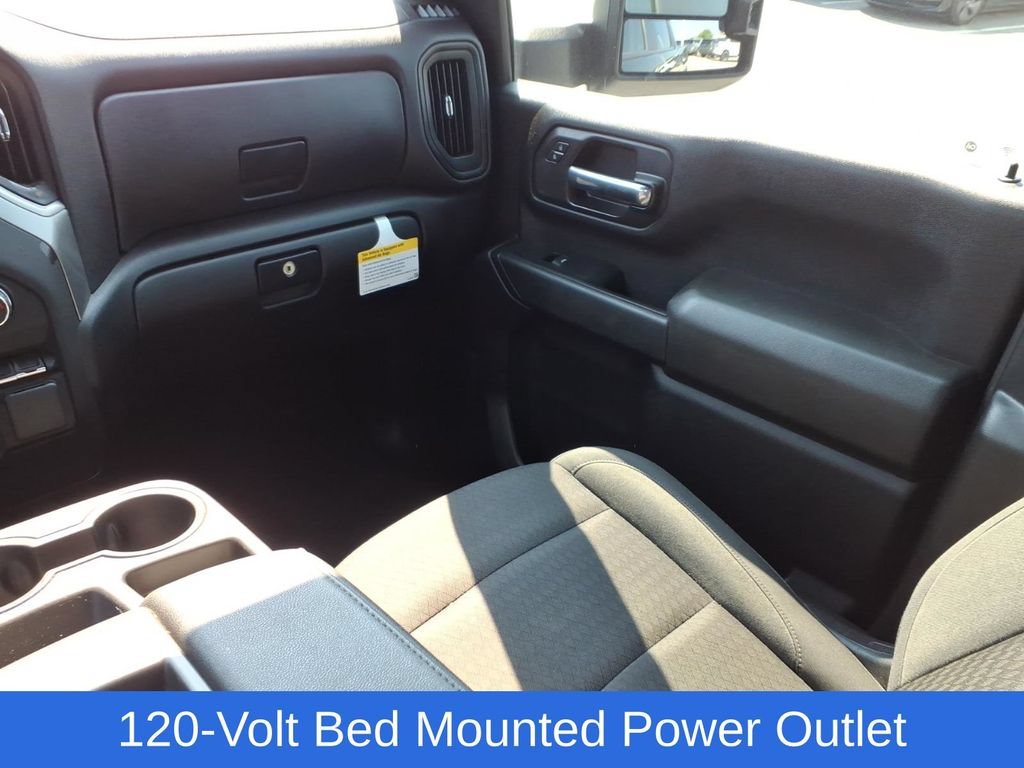 Used 2024 Black Chevrolet Custom image 28