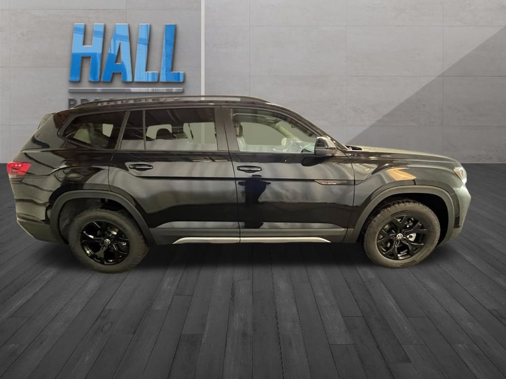 New 2026 Black Volkswagen 2.0T Peak Edition image 6