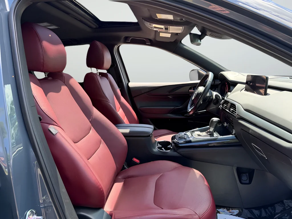Used 2023 Gray Mazda Carbon Edition image 30