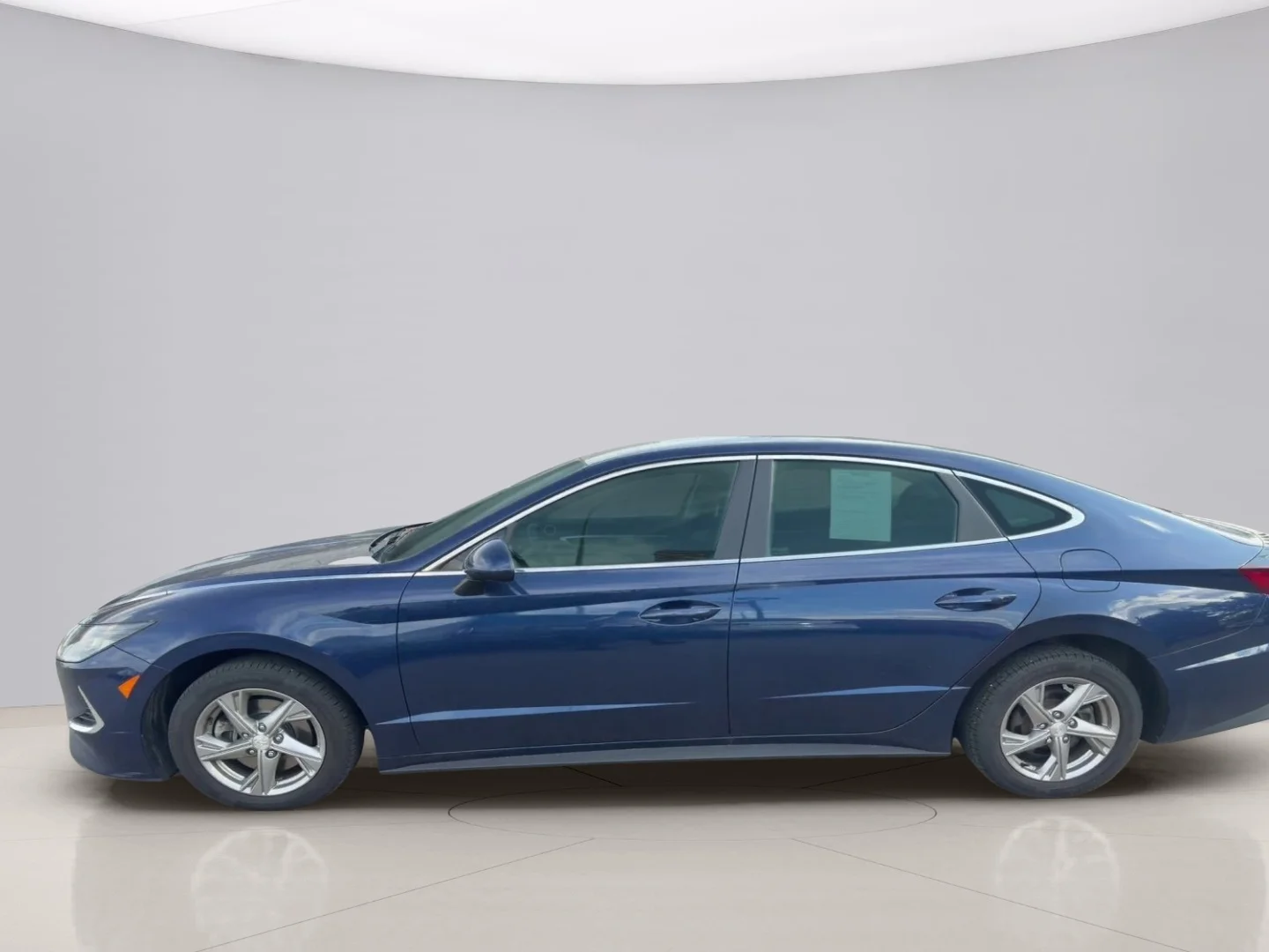 Used 2020 Blue Hyundai  image 2