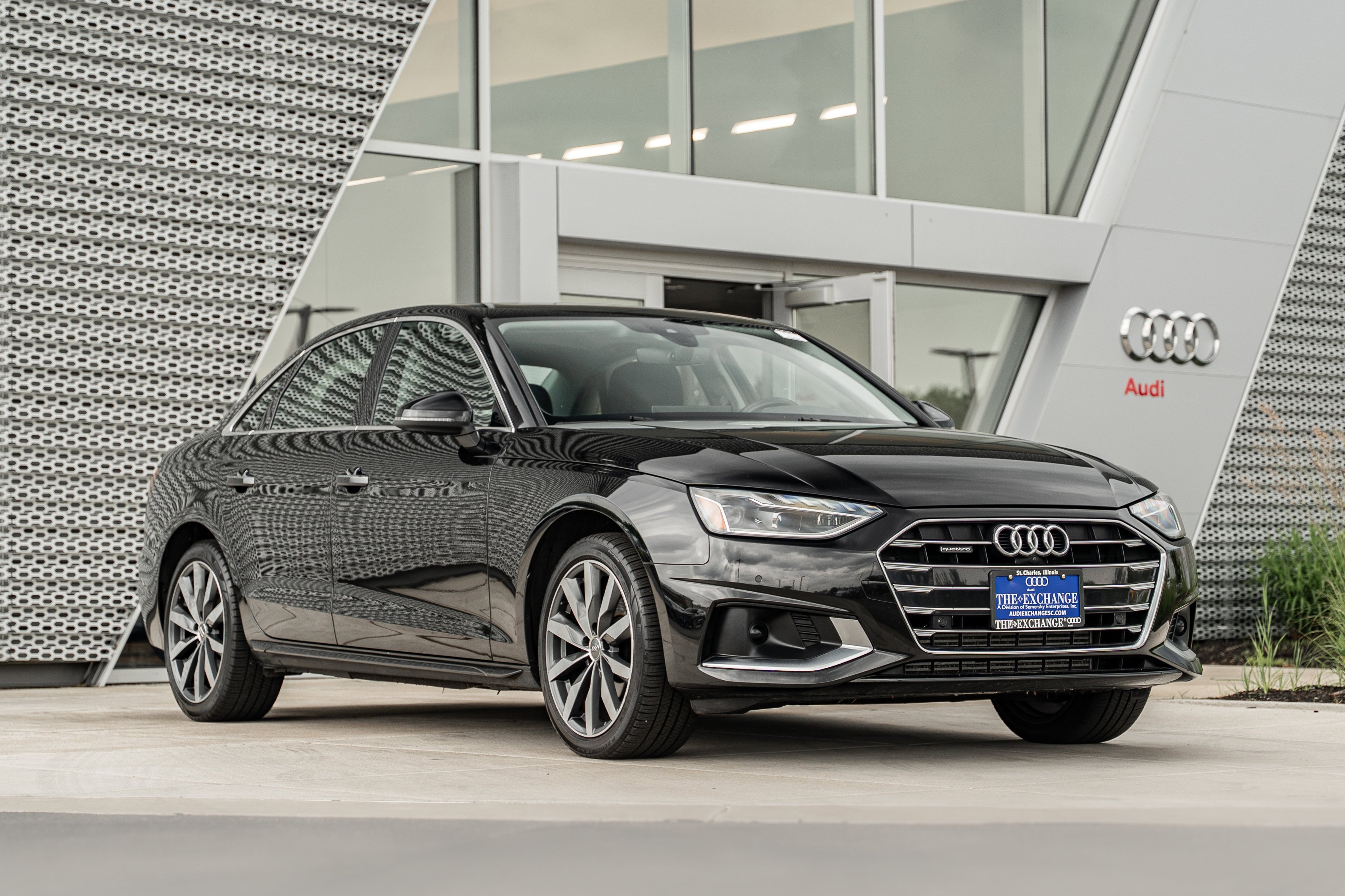 2021 Audi A4 40 quattro S tronic Premium Plus's photo
