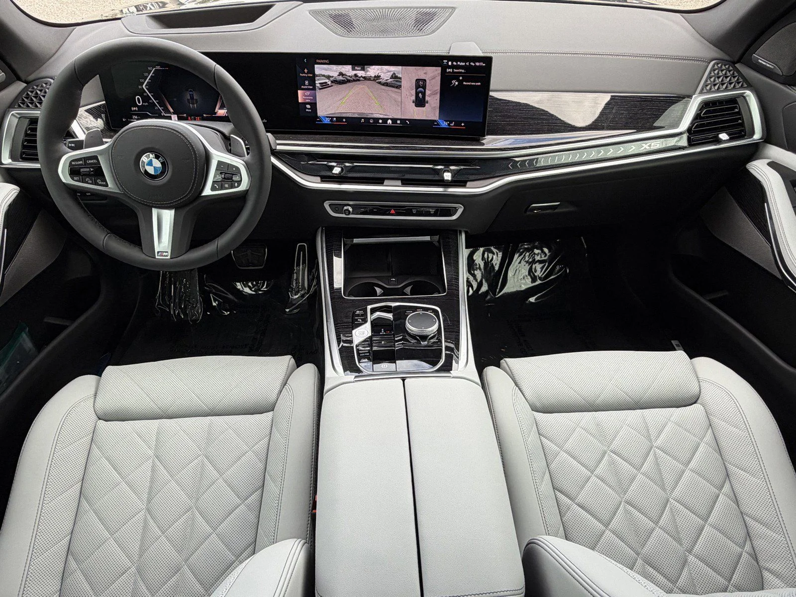 New 2026 Black Sapphire Metallic BMW xDrive40i image 15