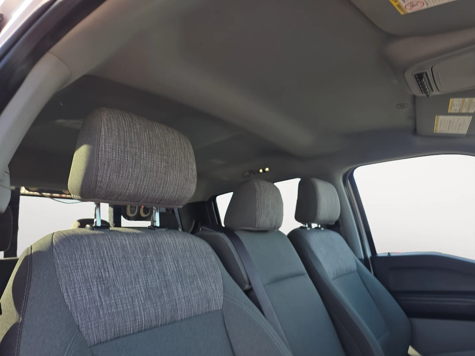 Used 2024 Oxford White Ford XLT image 10