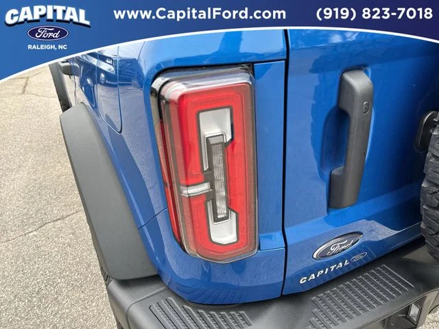 Used 2025 Blue Ford Badlands image 15