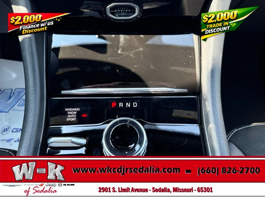 New 2027 Gray Jeep Altitude image 35
