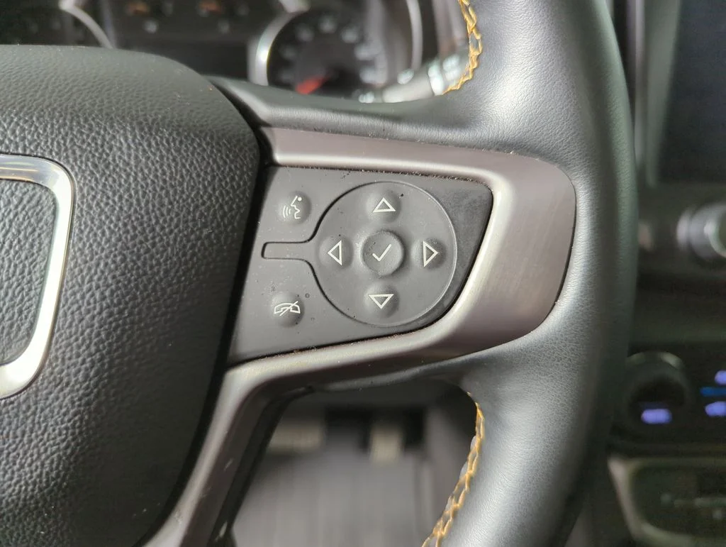 Used 2023 Sterling Metallic GMC AT4 image 28