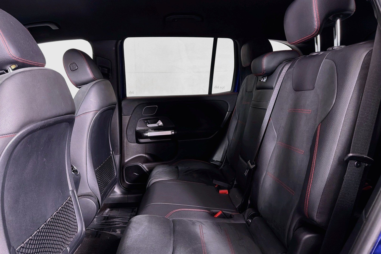 Used 2020 Galaxy Blue Metallic Mercedes-Benz 250 image 7