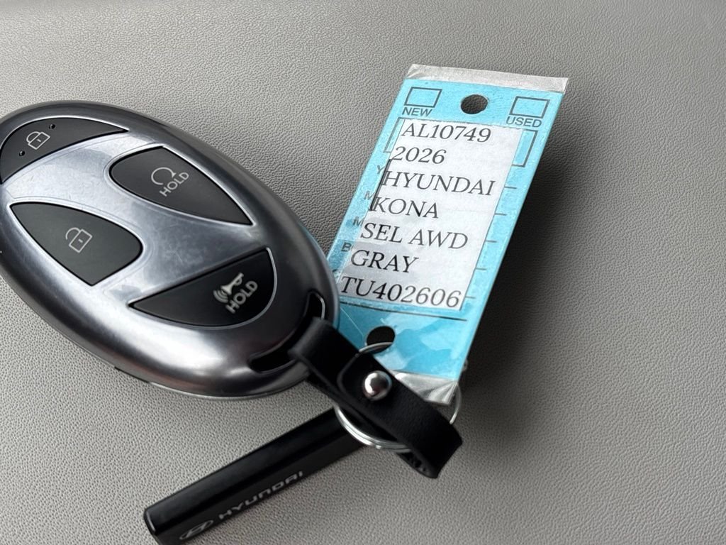 Used 2026 Gray Hyundai SEL Sport image 28