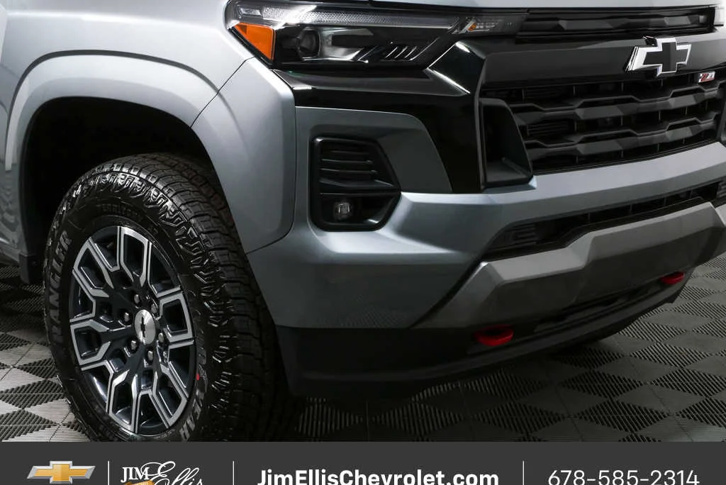 2026 Chevrolet Colorado Z71 - Photo 24
