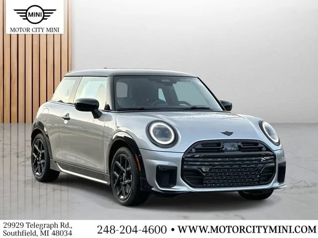 2026 MINI Hardtop Cooper S's photo