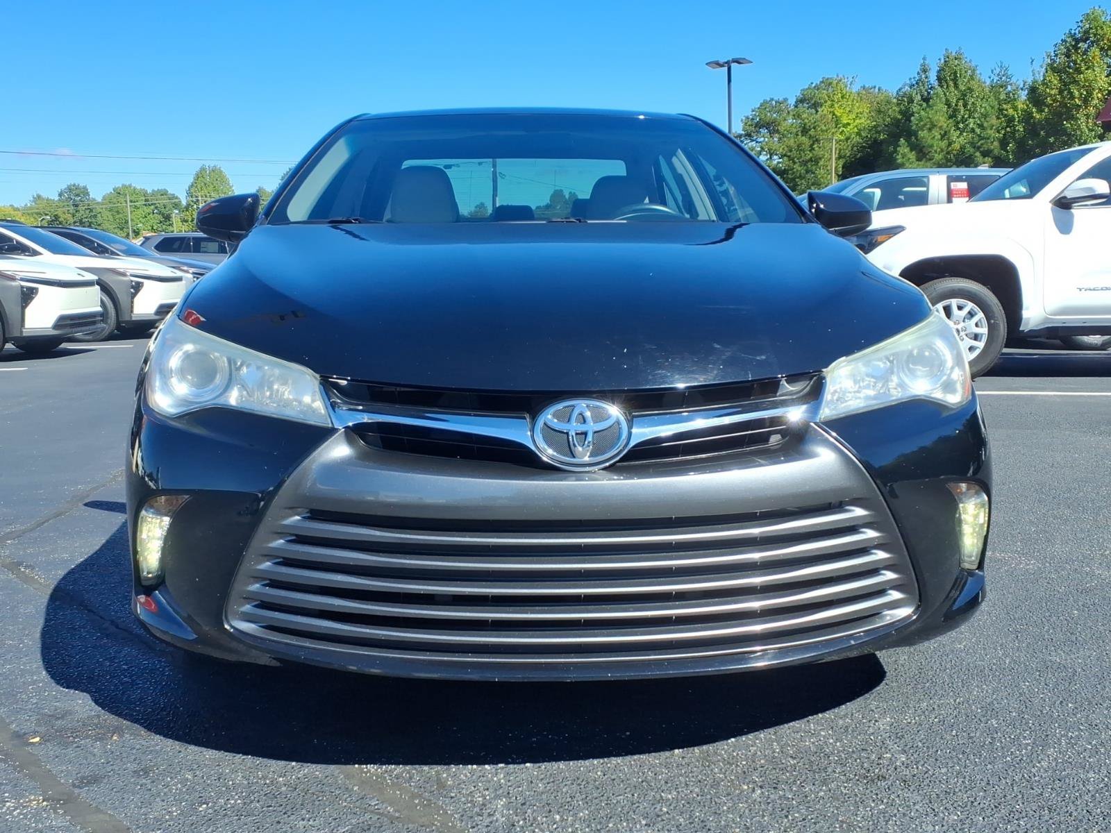 Used 2015 Attitude Black Toyota XLE image 8