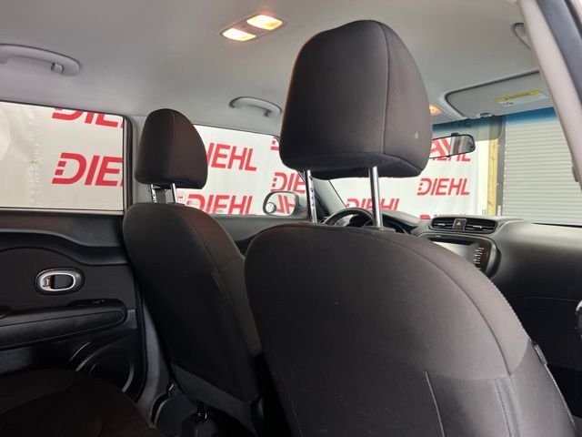 Used 2018 Silver Kia Base image 11