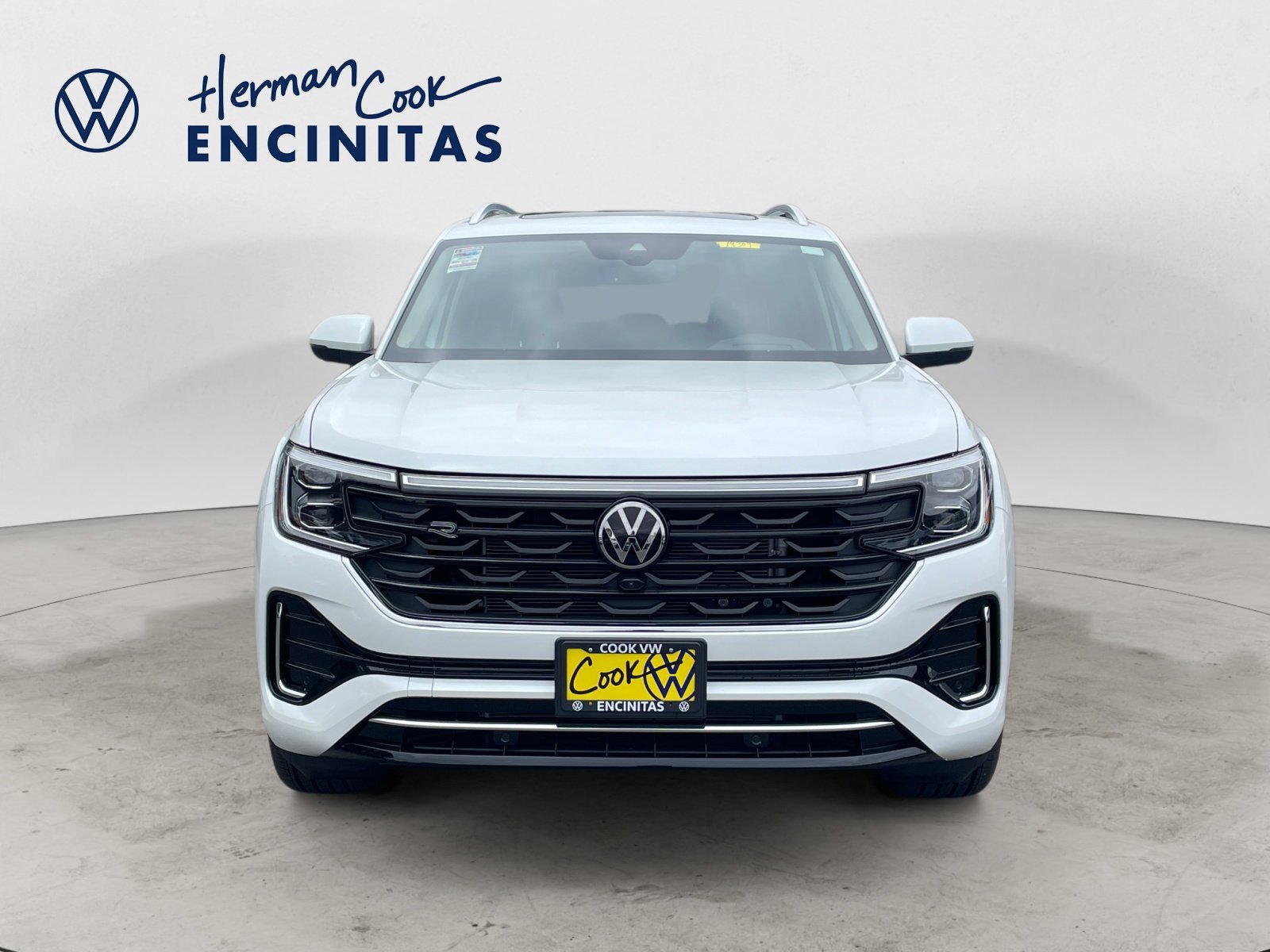 2026 Volkswagen Atlas SEL Premium R-Line - Photo 8