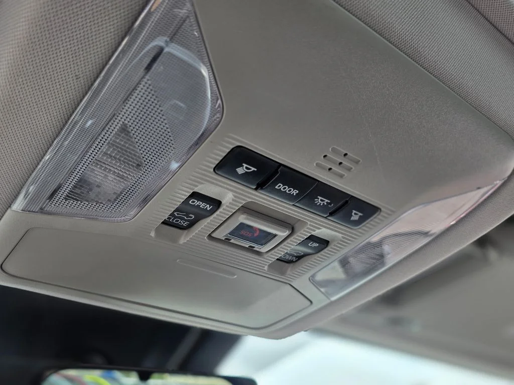 2020 Toyota RAV4 Limited - Photo 30