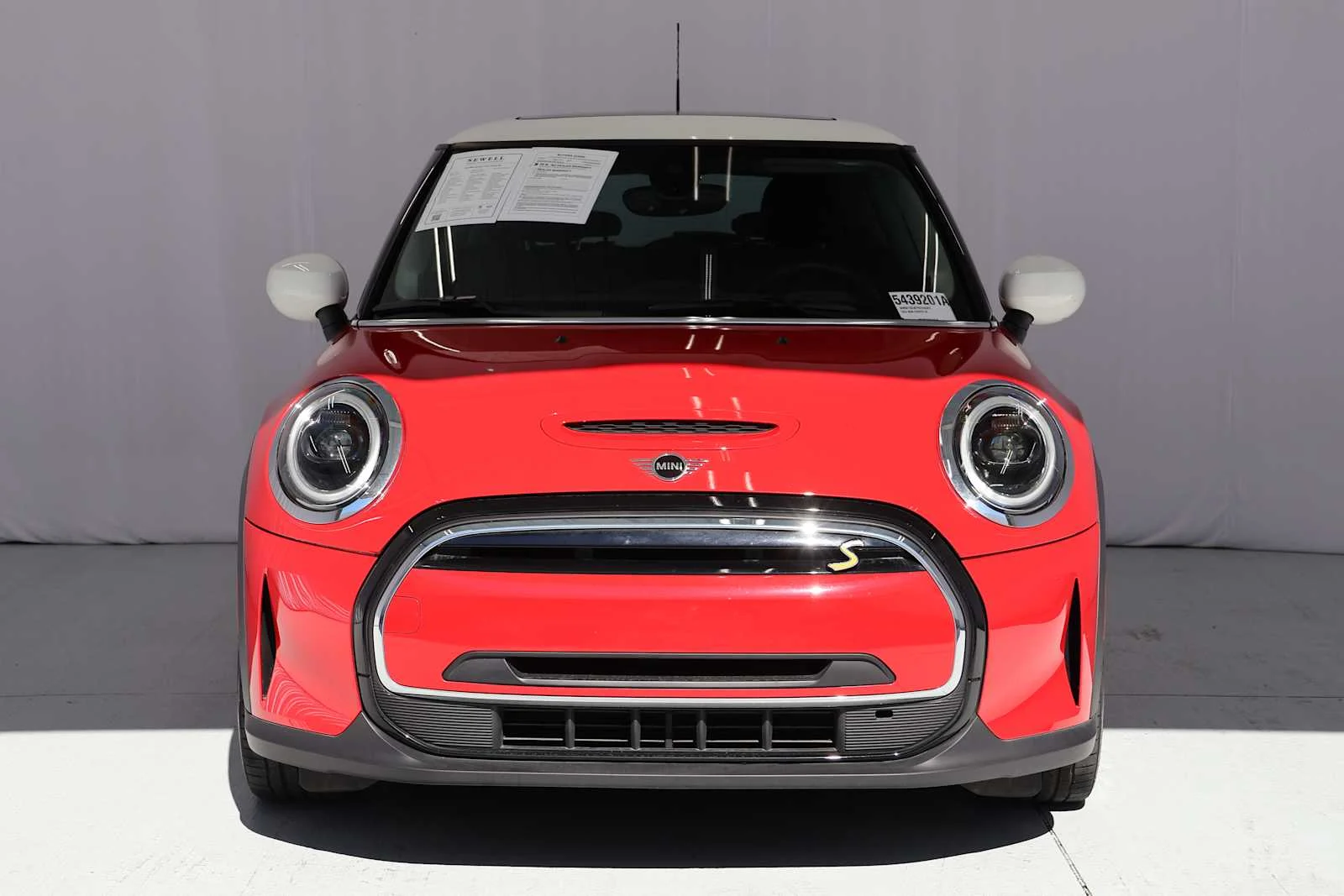 Certified 2024 MINI Hardtop 2 Door SE with VIN WMW13DJ07R2V40381 for sale in Plano, TX