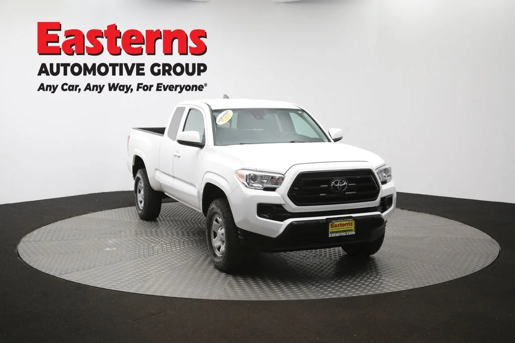 Used 2021 White Toyota SR image 48
