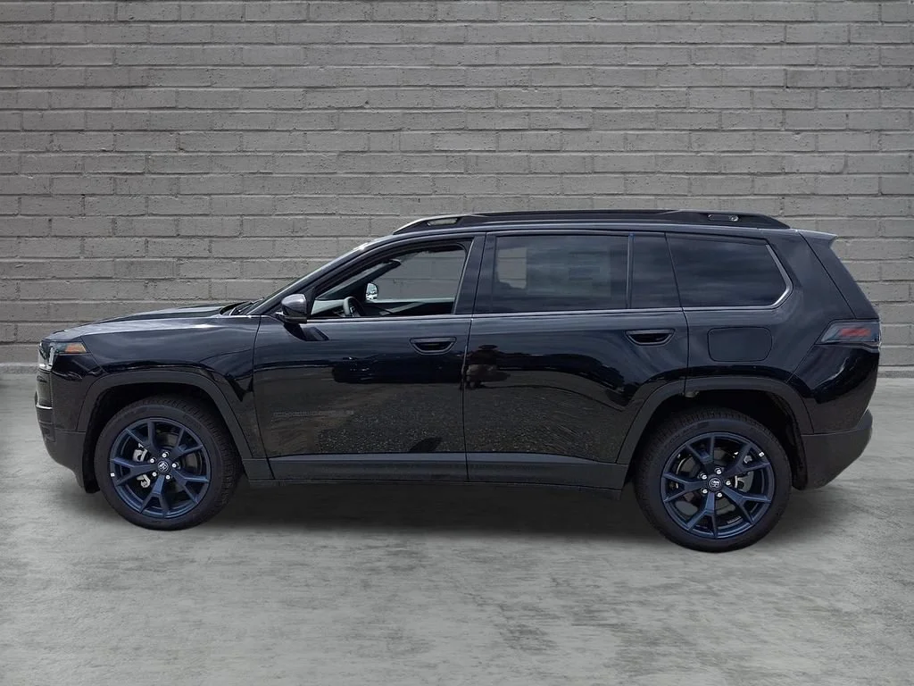 New 2026 Diamond Black Crystal Pearlcoat Jeep 85th Anniversary image 5