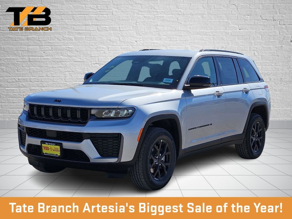 2026 Jeep Grand Cherokee Laredo Altitude 4x4's photo