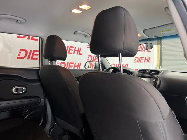 Used 2018 Silver Kia Base image 11