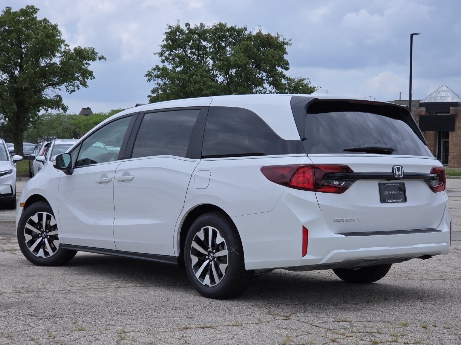 New 2026 Platinum White Pearl Honda EX-L image 20