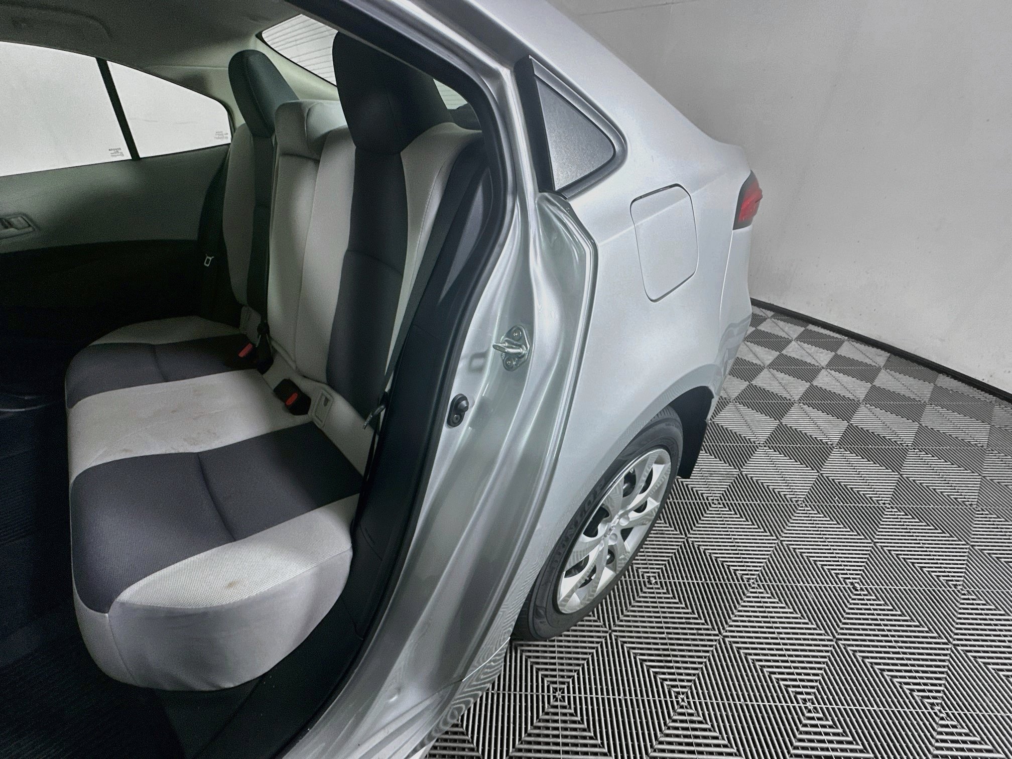Certified Used 2025 Classic Silver Metallic Toyota LE image 25