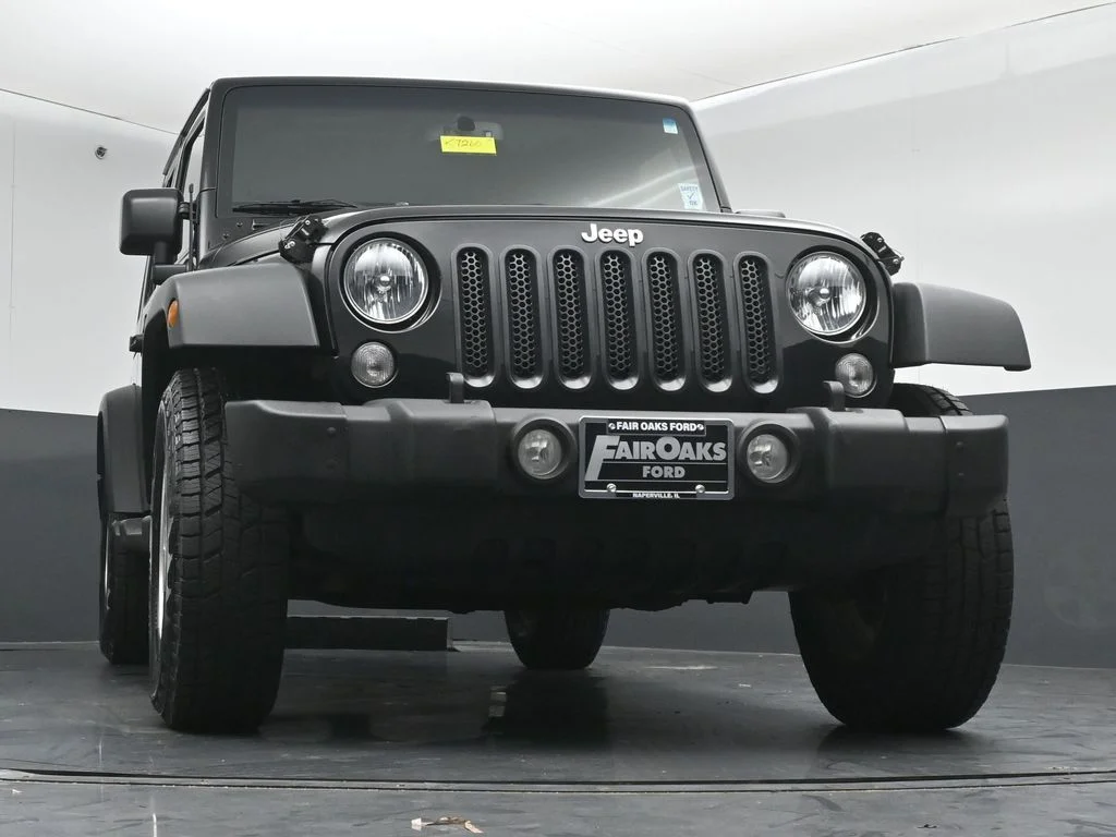 Used 2015 Black Jeep Unlimited Sport image 35