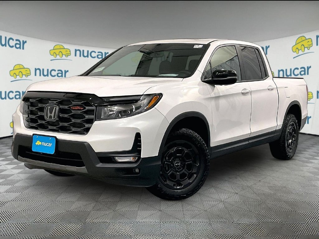 Used 2025 White Honda TrailSport+ image 3