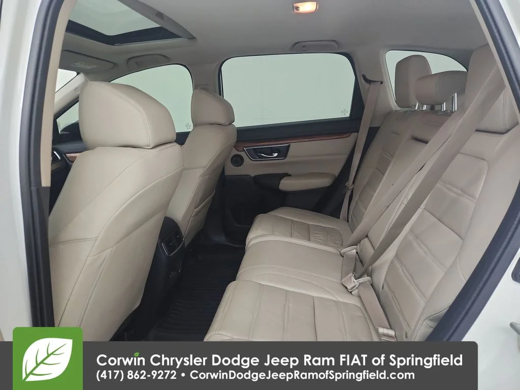 Used 2018 White Honda Touring image 32