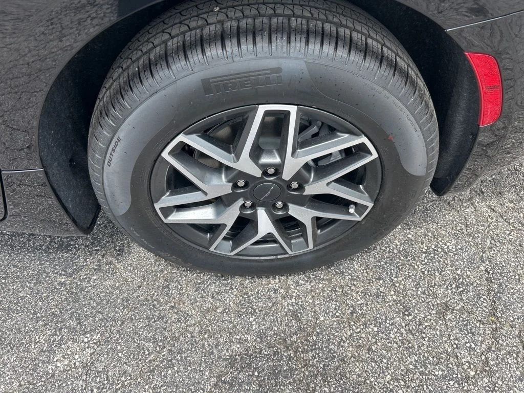 New 2027 Black Chrysler Limited image 36