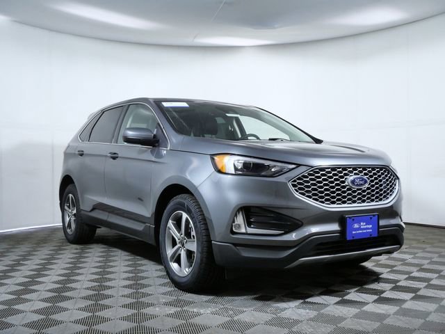2024 Ford Edge SEL AWD's photo