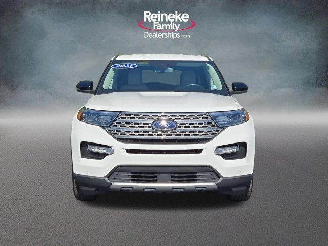 Used 2023 White Metallic Ford Limited image 2