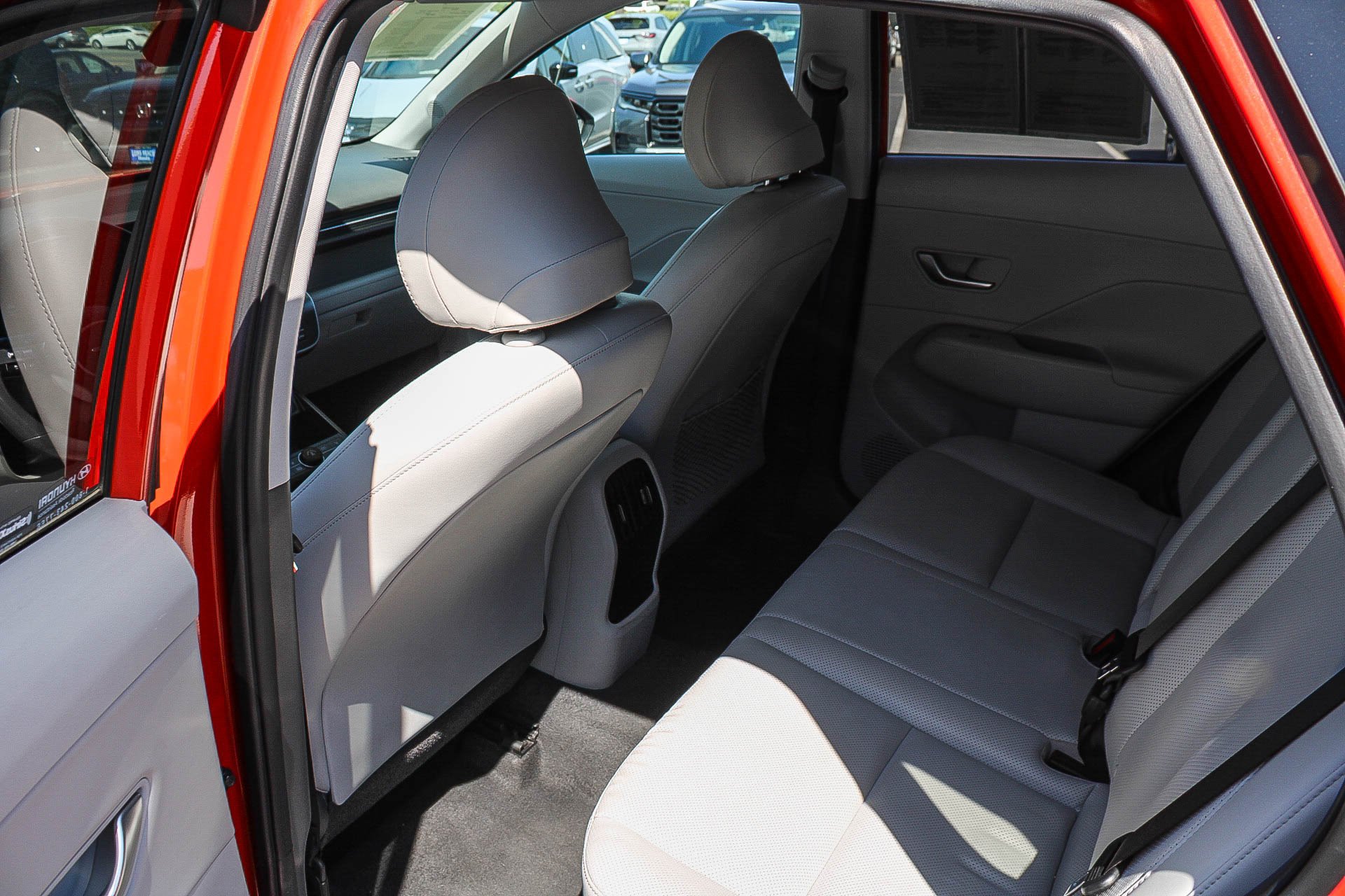 2024 Hyundai Kona Limited - Photo 18