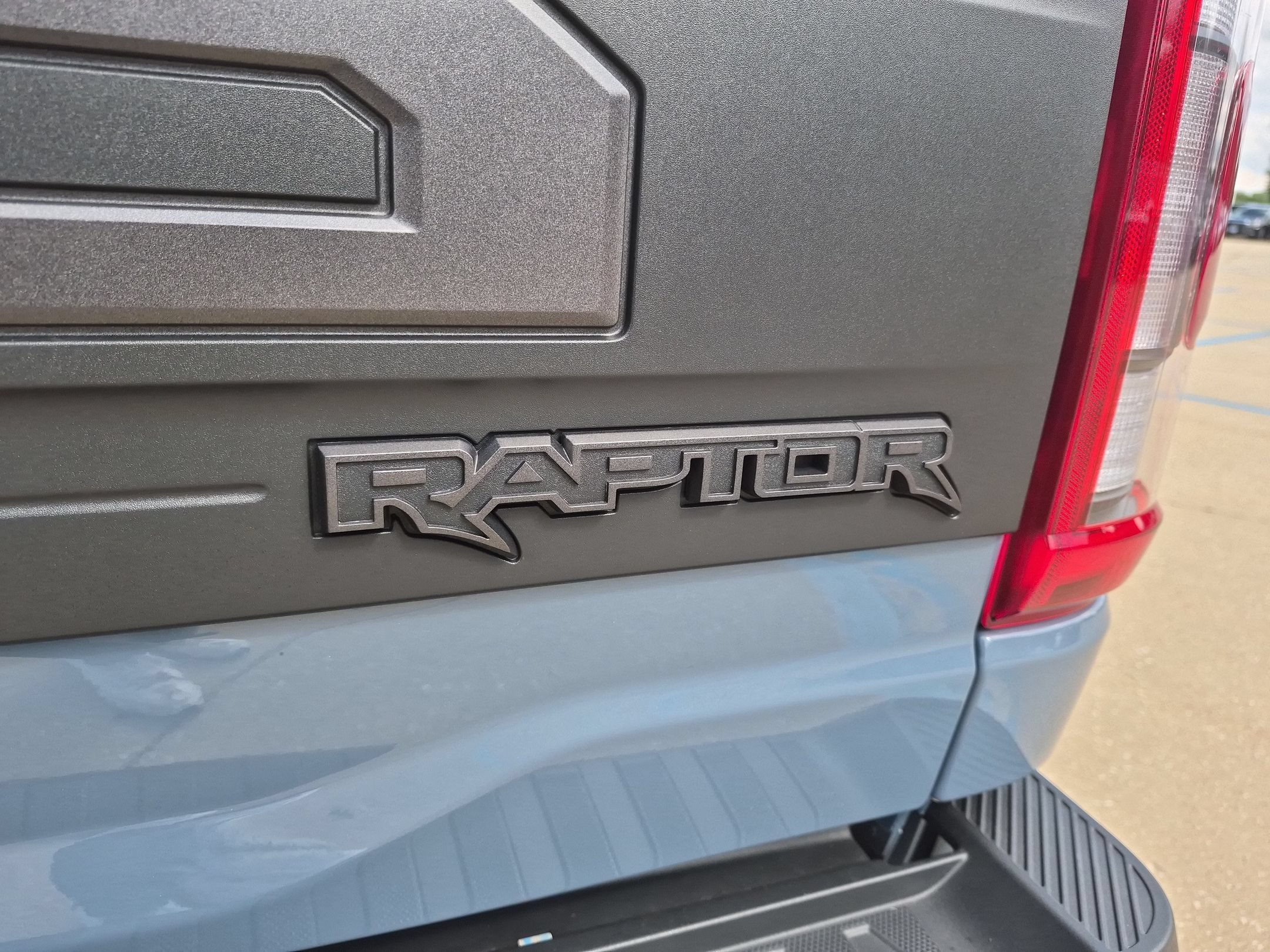 Used 2023 Azure Gray Metallic Ford Raptor 4WD image 30