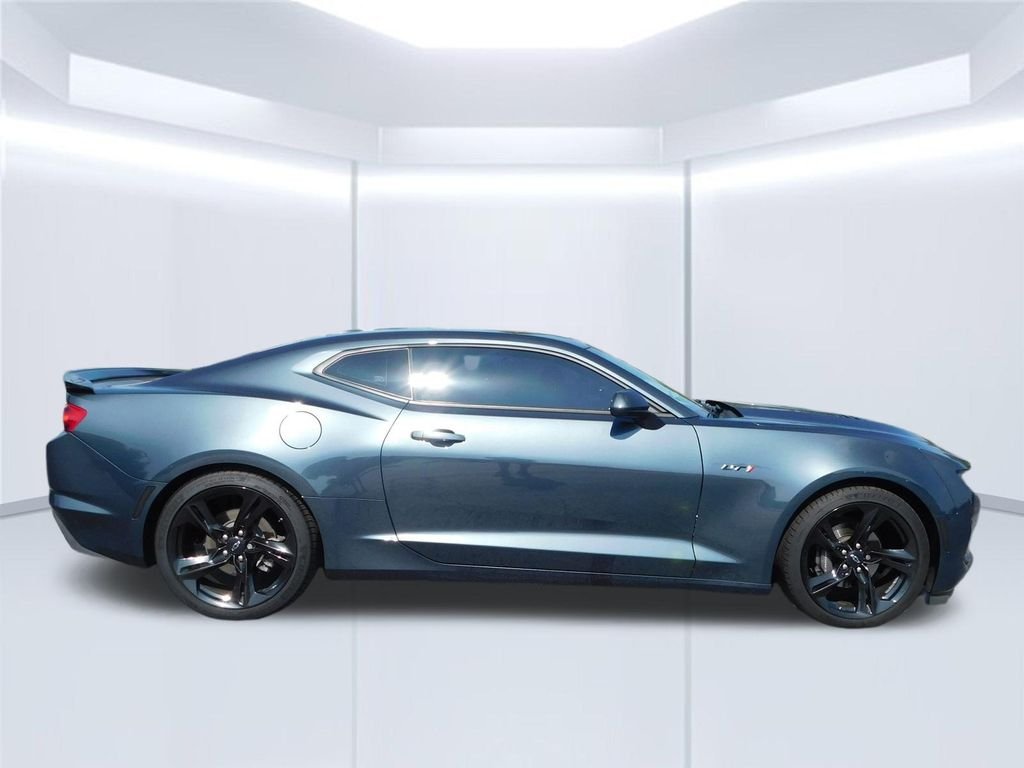 Used 2020 Shadow Gray Metallic Chevrolet LT1 image 2
