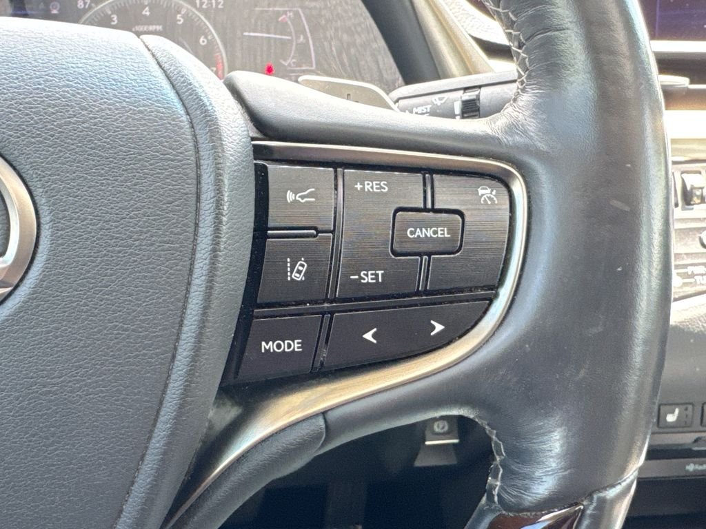 Used 2019 Silver Lexus 350 image 22