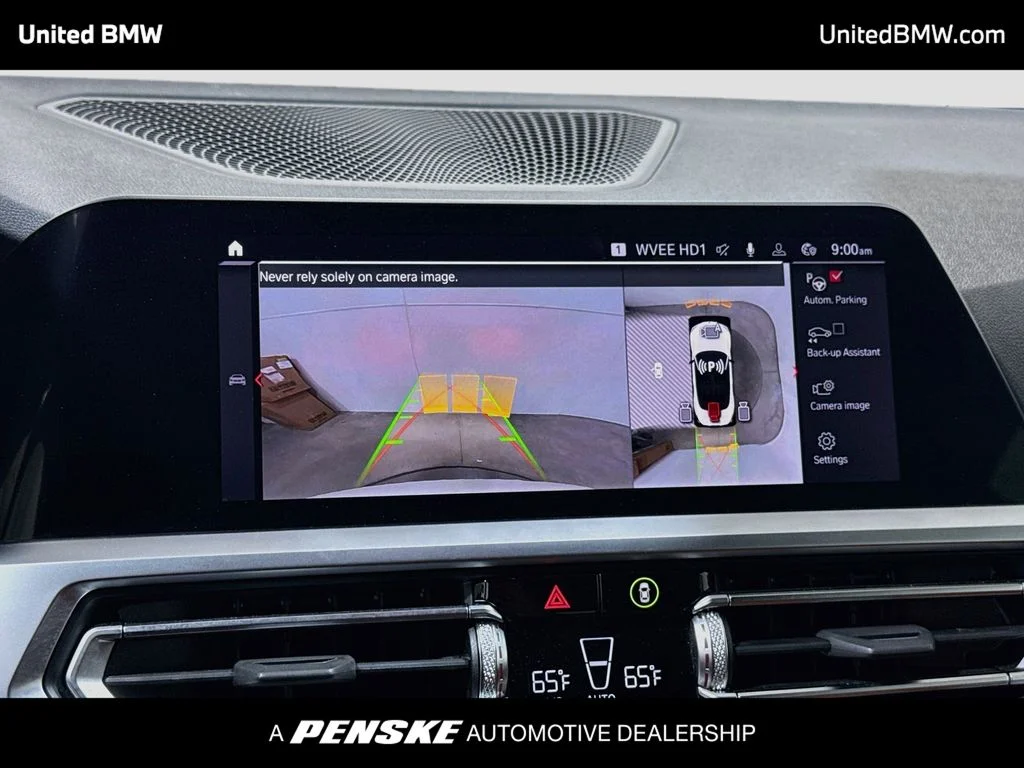 Used 2022 Alpine White BMW Competition image 9