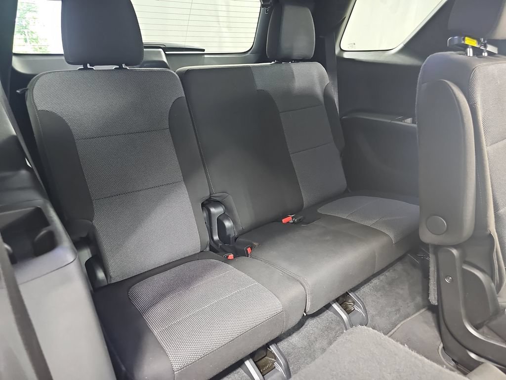 Used 2023 Northsky Blue Metallic Chevrolet LT Cloth image 15