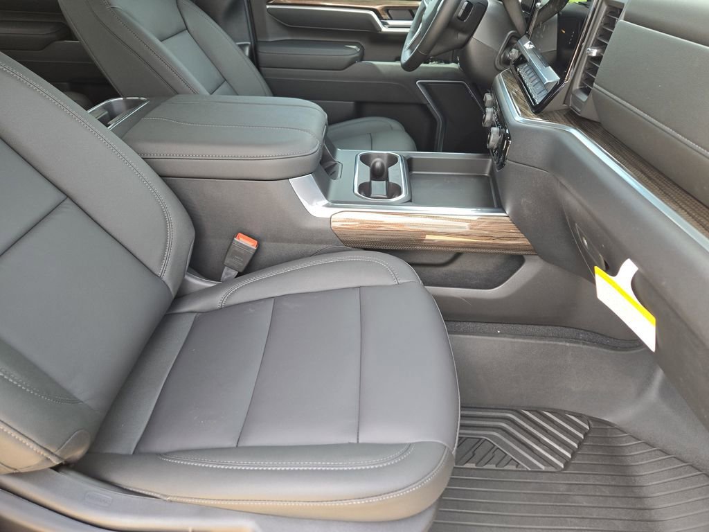 2026 Chevrolet Silverado 2500 HD LT - Photo 6