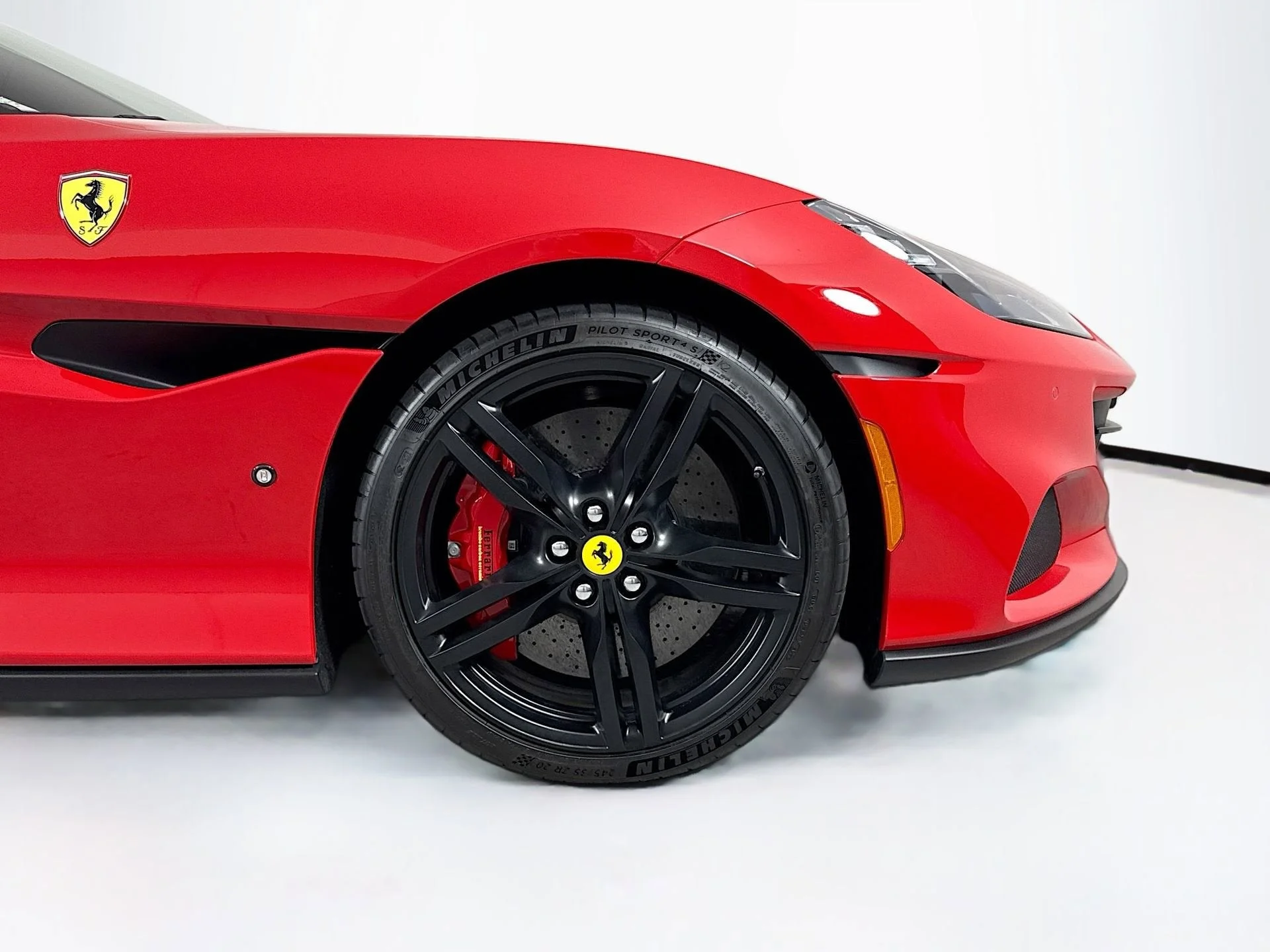 Certified Used 2022 Rosso Corsa Ferrari Base image 28