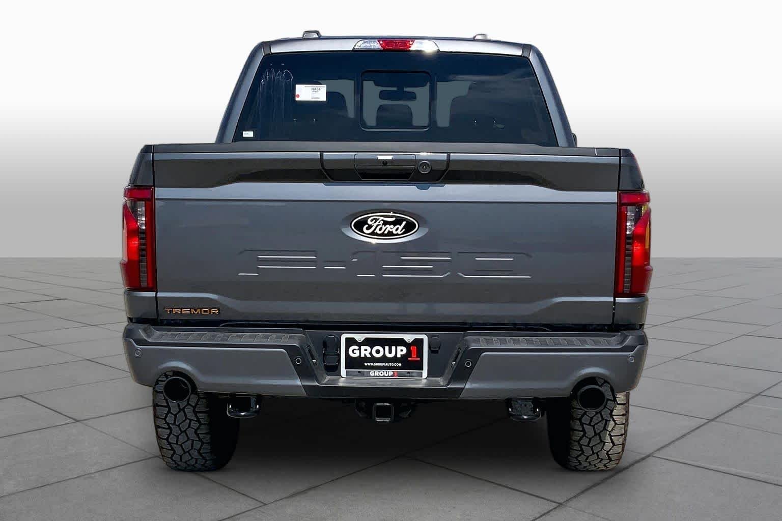 New 2026 Carbonized Gray Metallic Ford Tremor® image 4